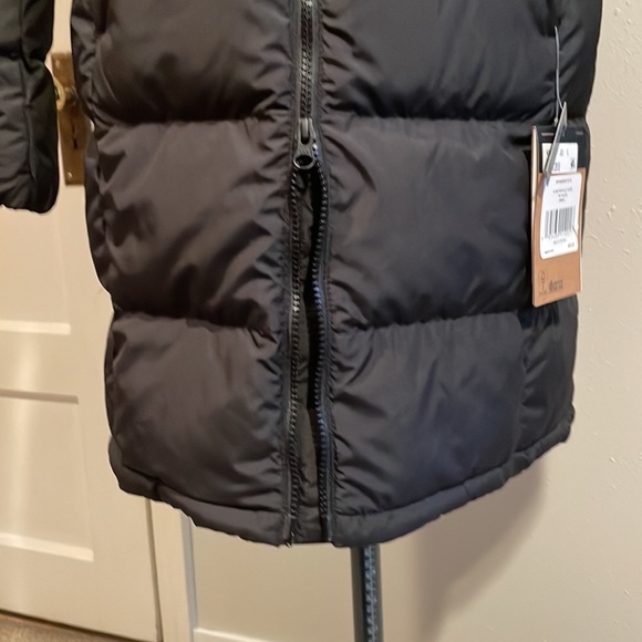 Long Black North Face Women’s Black Puffer Jacket W Metropolis TNF Black - Picture 6 of 14